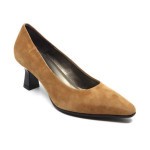 Emmanuelle Pump camel suède I22670